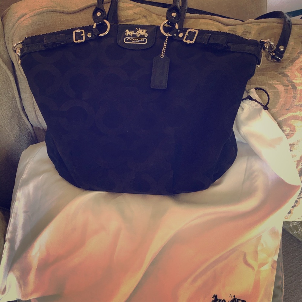 Cloth signature Coach Purse